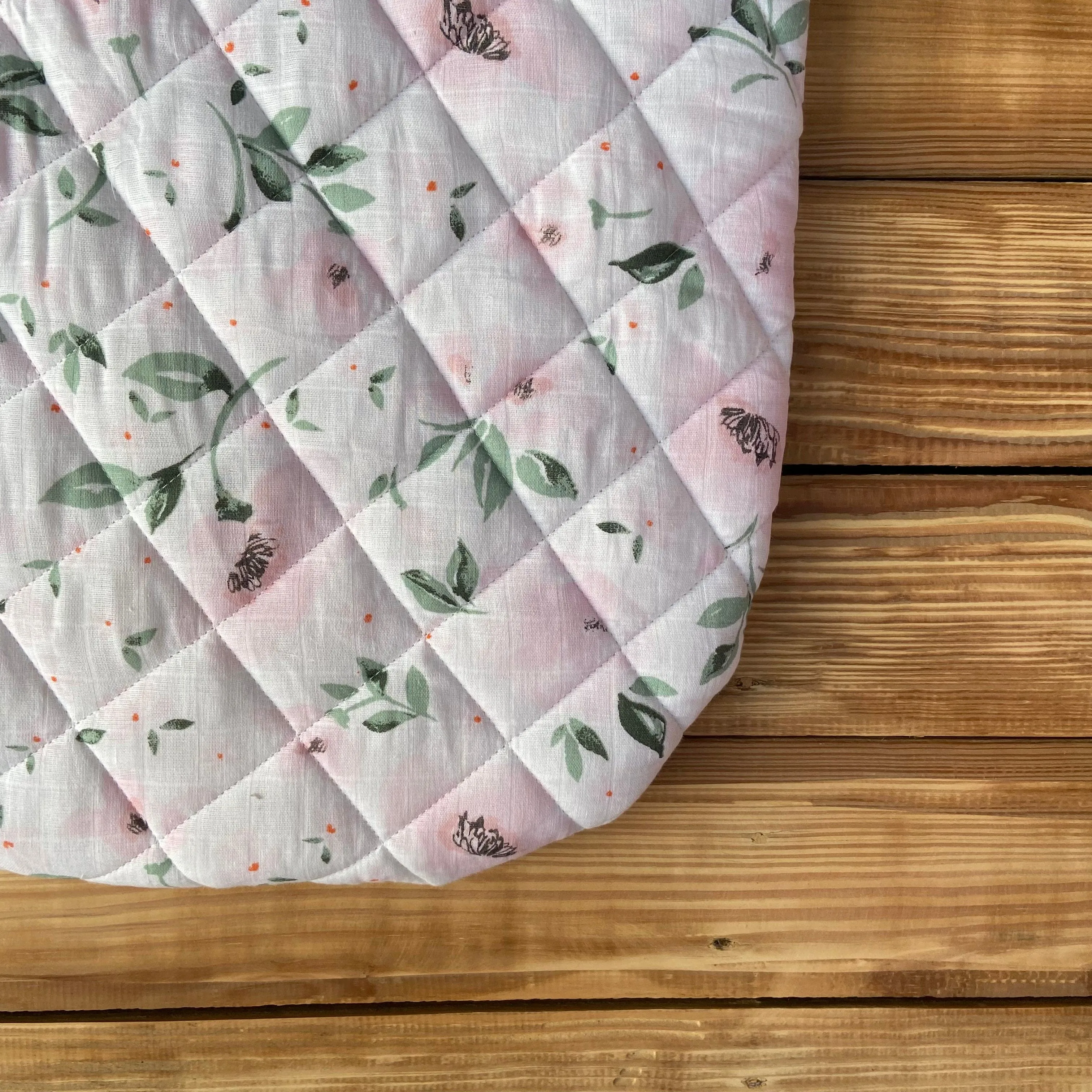 Baby Nest in a Bag (Becky Floral)