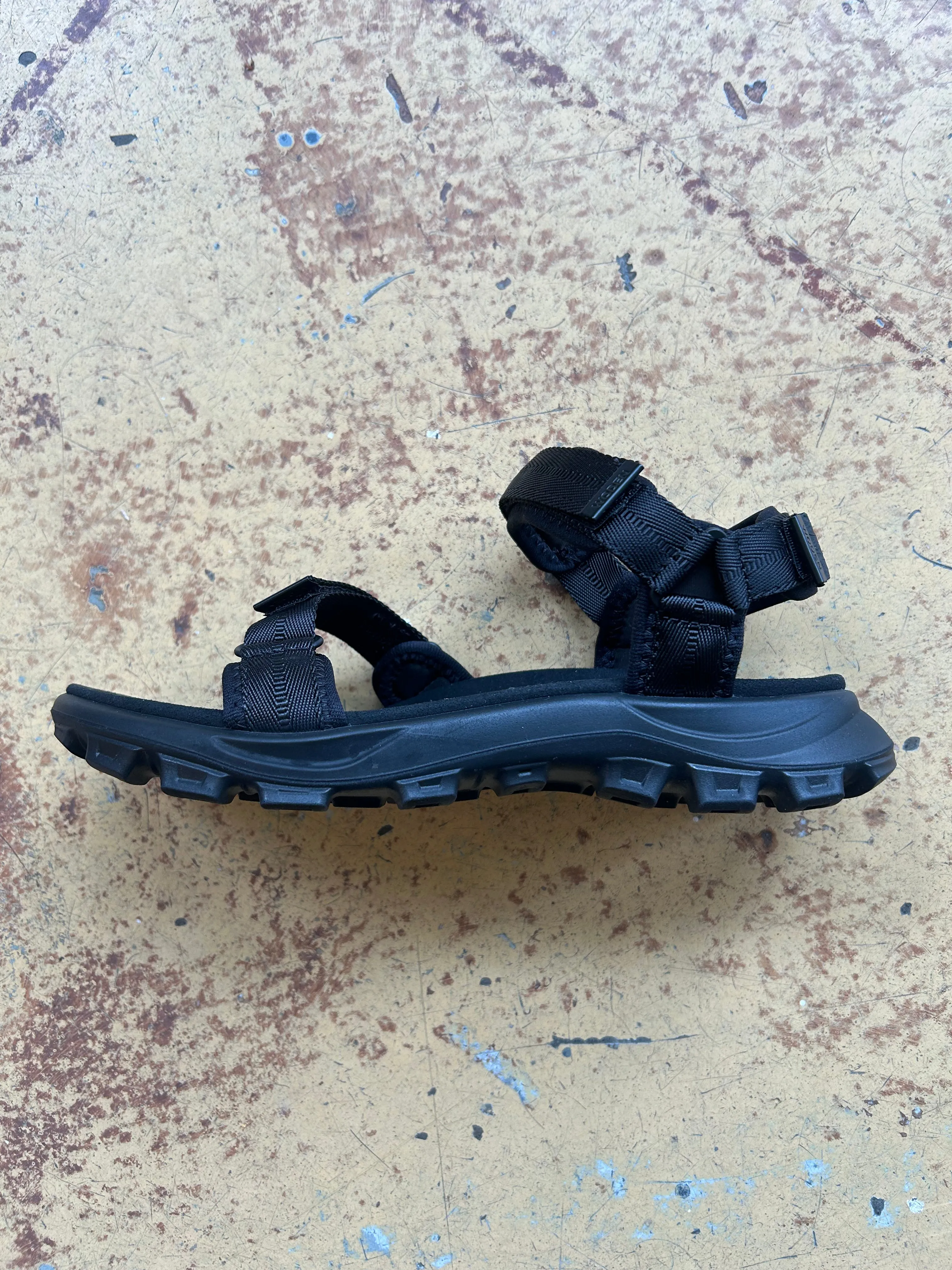 Sandie Sandal - Black